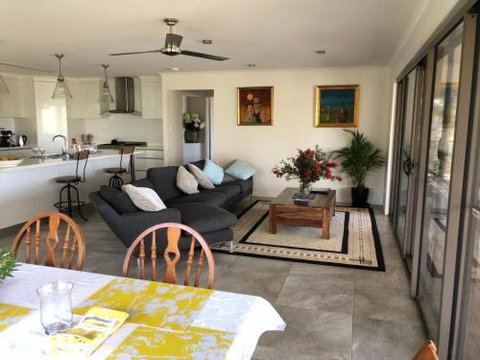 Creekbend - New Castle Holiday 4