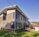 Werai - New Castle Holiday