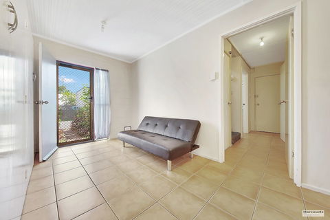 Driftwood On The Beach - New Castle Holiday 4