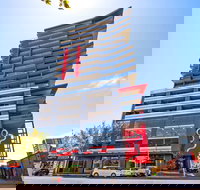 Swainson on Grote - New Castle Holiday