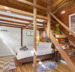 BLUE APPLE LODGE - New Castle Holiday