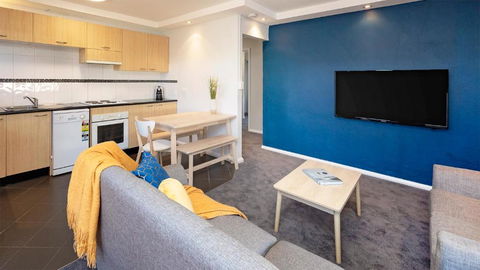 Yurali - New Castle Holiday 2