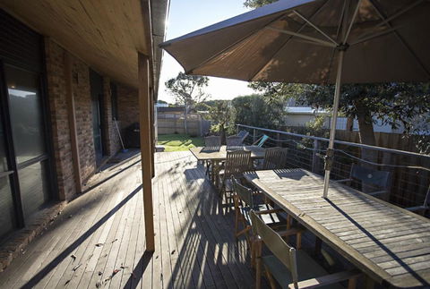 LOCKINGTON - New Castle Holiday 1