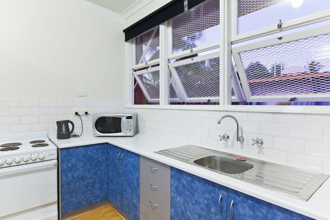 Exmouth Villas Unit 33 Renovated Holiday Villa A Short Walk From Town Centre - New Castle Holiday 6