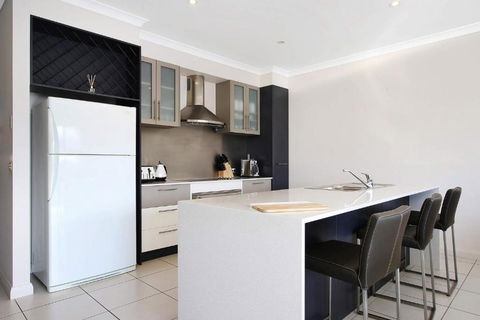 Cypress Townhouse 21 Mulwala - New Castle Holiday 4