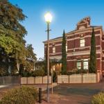 QPO QUEENSCLIFF - New Castle Holiday 0