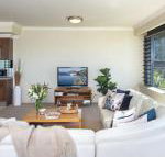 Platinum PenthouseatThe Sebel on the harbourfront - New Castle Holiday