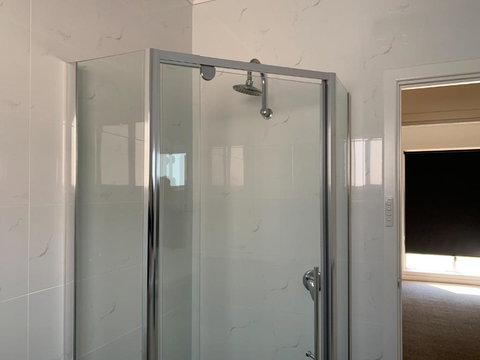 Hooterville - New Castle Holiday 3