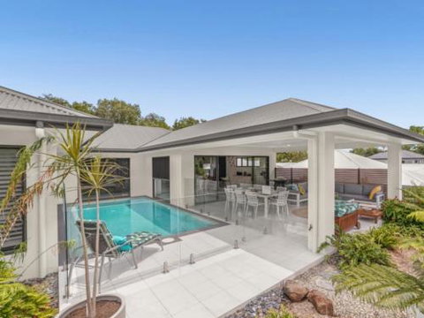 Sandcastles Palm Cove - New Castle Holiday 0