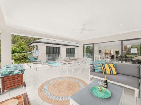 Sandcastles Palm Cove - New Castle Holiday 6