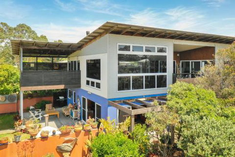 Nazza - New Castle Holiday 4