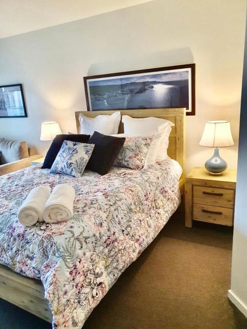 FAMILY ISLAND GETAWAY BEACHFRONT APARTMENT - New Castle Holiday 6