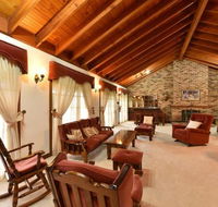 Wine Country Homestead Estate - New Castle Holiday