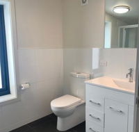Queens Arms Hotel - New Castle Holiday
