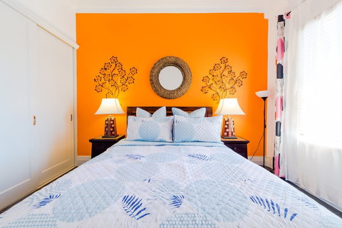 Bondi Beachfront Stay - New Castle Holiday 1