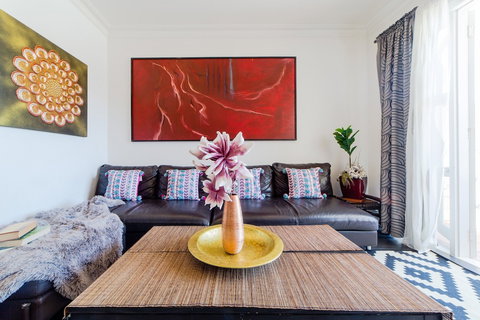 Bondi Beachfront Stay - New Castle Holiday 2