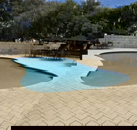 Seaview Apartment - New Castle Holiday