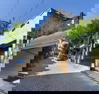 Ultimo 1 bed. furnished house w parking - New Castle Holiday