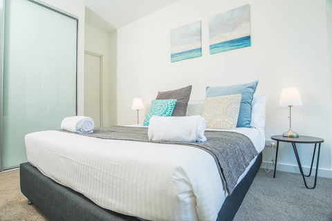 Modern And Chic Apartment Next To Parramatta Station - New Castle Holiday 4