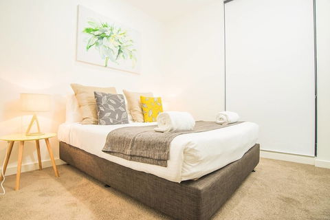Modern And Chic Apartment Next To Parramatta Station - New Castle Holiday 3