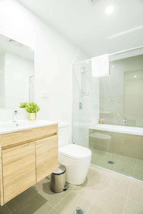 Modern And Chic Apartment Next To Parramatta Station - New Castle Holiday 6