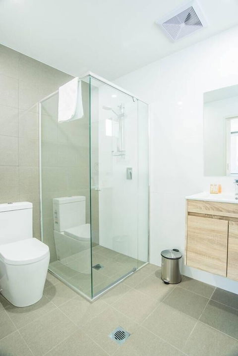 Modern And Chic Apartment Next To Parramatta Station - New Castle Holiday 1
