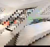 BELLEVUE GARDEN OASIS-hosted by L'Abode - New Castle Holiday