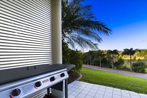 Daydream On The Greens - New Castle Holiday 4