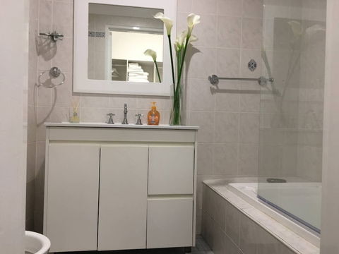 Urban Escape Parramatta - New Castle Holiday 1