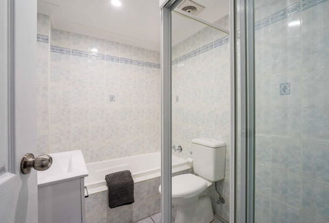 Urban Escape Parramatta - New Castle Holiday 4