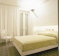 Lotel Hotel - New Castle Holiday
