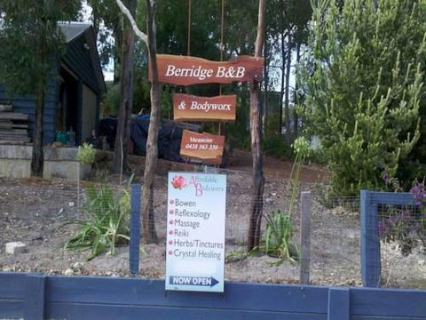 Berridge Retreat - New Castle Holiday 0