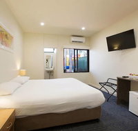 High Flyer Hotel - New Castle Holiday
