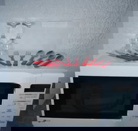 Abajaz Motor Inn - New Castle Holiday