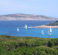 Esperance B  B by the Sea - New Castle Holiday