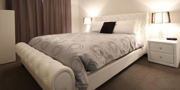 Casavino Luxury Villas - New Castle Holiday 2