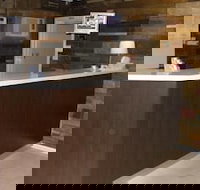 Palms Motel - New Castle Holiday