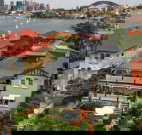 Cremorne Point Manor - New Castle Holiday