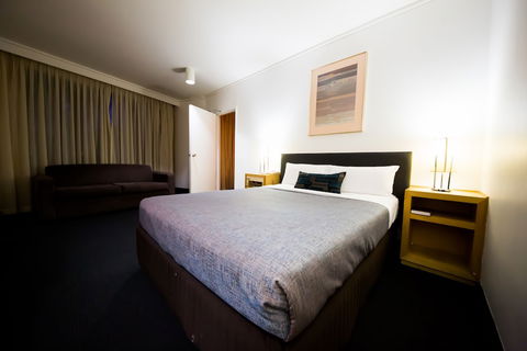 Sandown Regency - New Castle Holiday 5