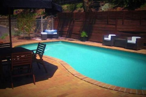 Eltham Motor Inn - New Castle Holiday 6