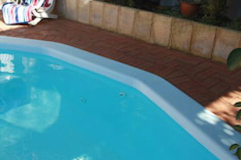 Astoria Retreat B&B - New Castle Holiday 7