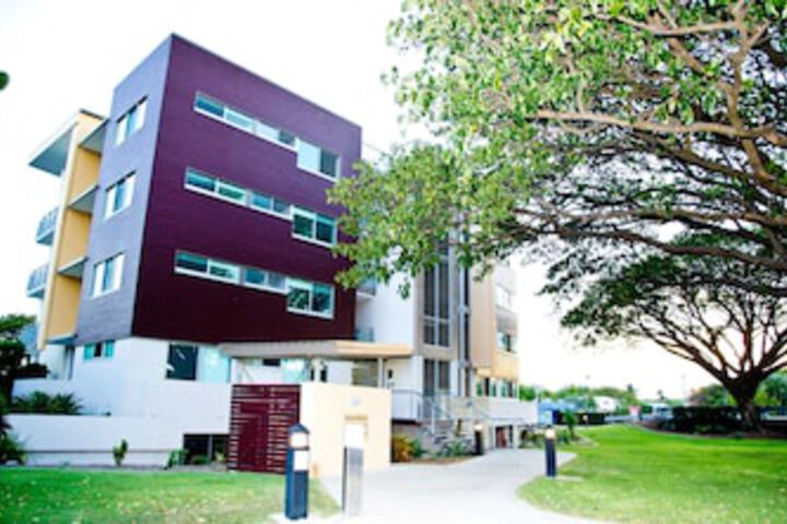 Thuringowa Central QLD New Castle Holiday