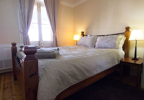 Royal Apartments - New Castle Holiday 4