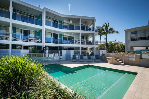 Coolum Seaside - New Castle Holiday 2
