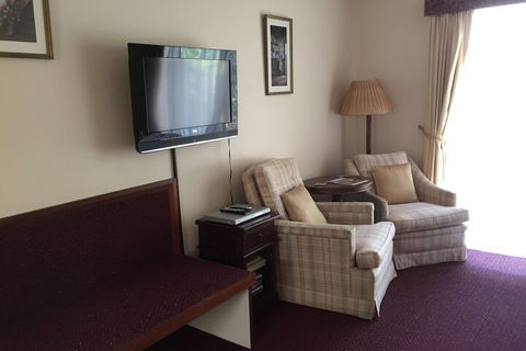 The Noble Grape Guesthouse - New Castle Holiday 3