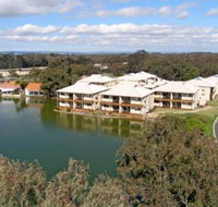 Lakeside Holiday Apartments - New Castle Holiday