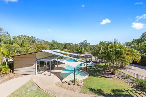 Beaches On Lammermoor Apartments - New Castle Holiday 4