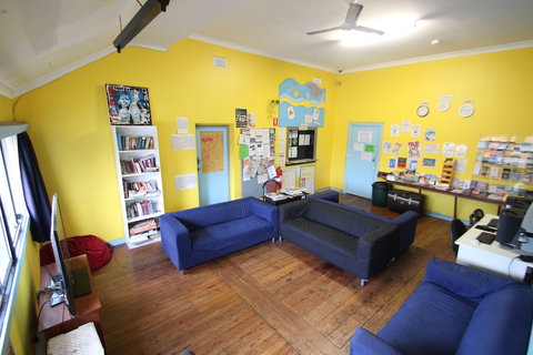 Wander Inn â€“ Bunbury Backpackers - New Castle Holiday 6