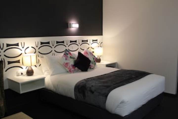 Rendelsham SA New Castle Holiday