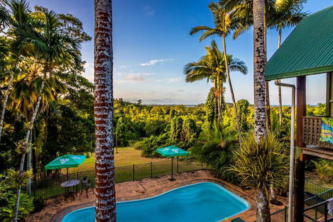 Jackaroo Treehouse Mission Beach - New Castle Holiday 3